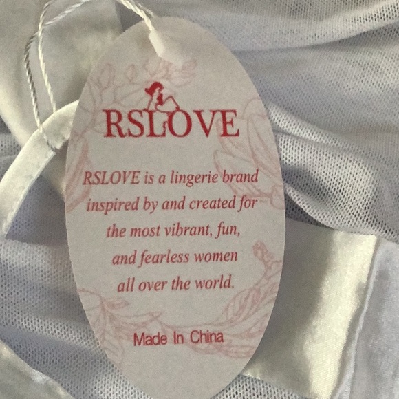 White Lace Kimono Robe With G-String - Picture 6 of 7